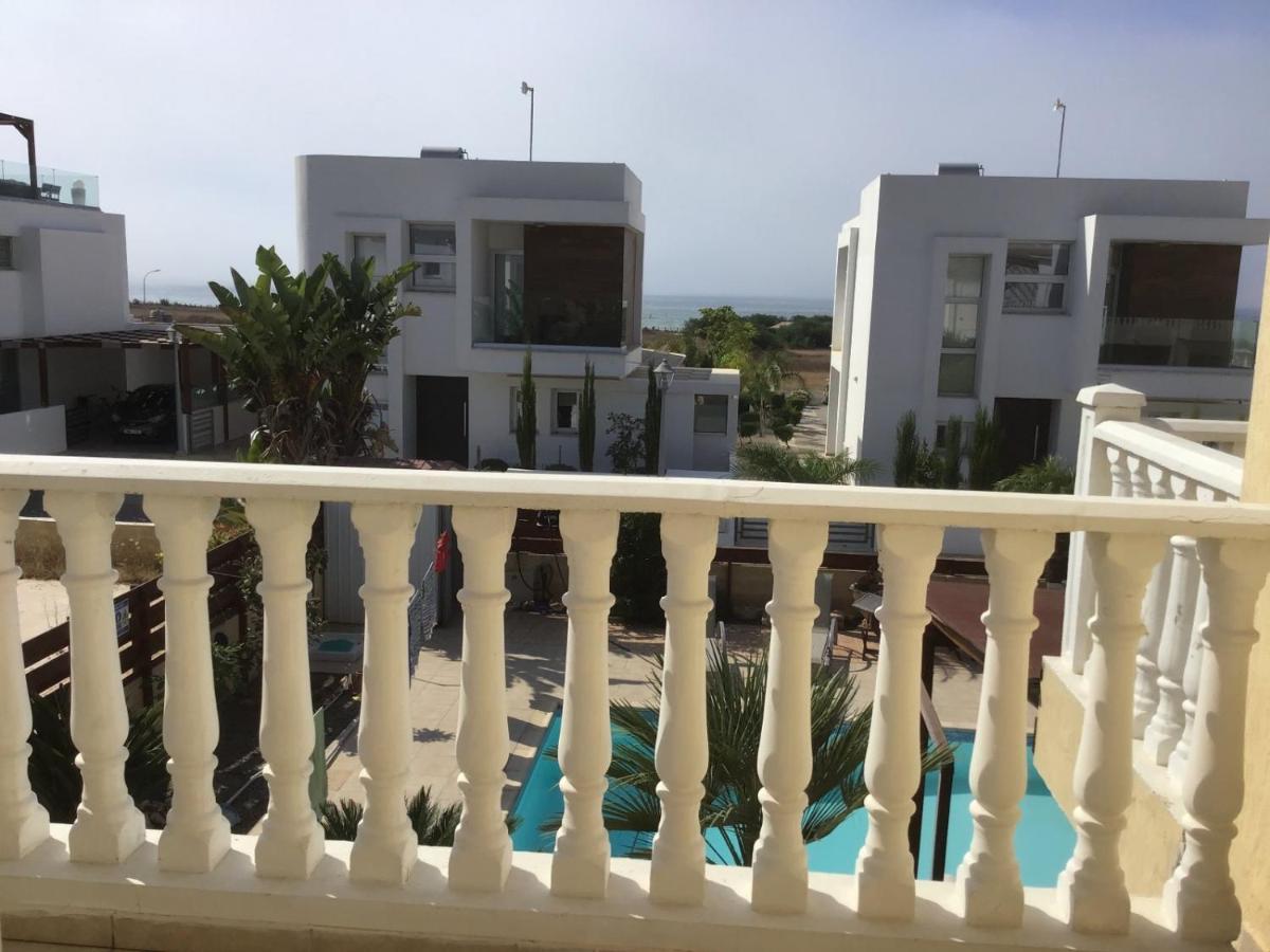 Carolyn Villa Is A Luxury 4-Bedroom Villa With Private Pool In Ayia Napa Esterno foto