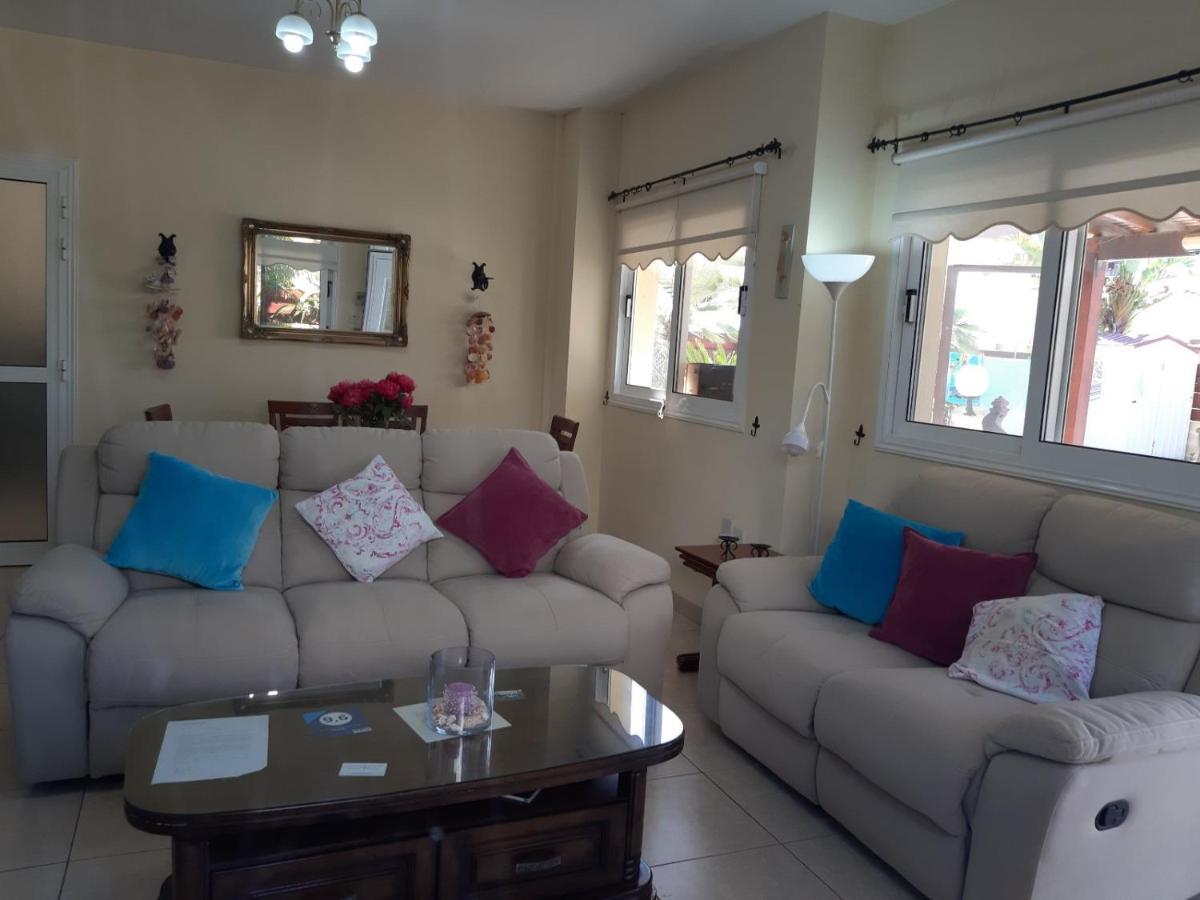 Carolyn Villa Is A Luxury 4-Bedroom Villa With Private Pool In Ayia Napa Esterno foto